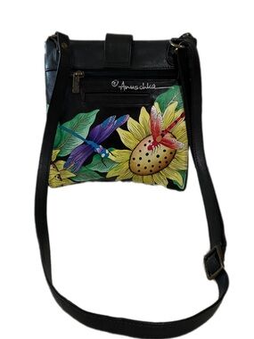 Anuschka EUC Leather Crossbody
Tuscan Paradise Black
Medium Hand Painted Bag